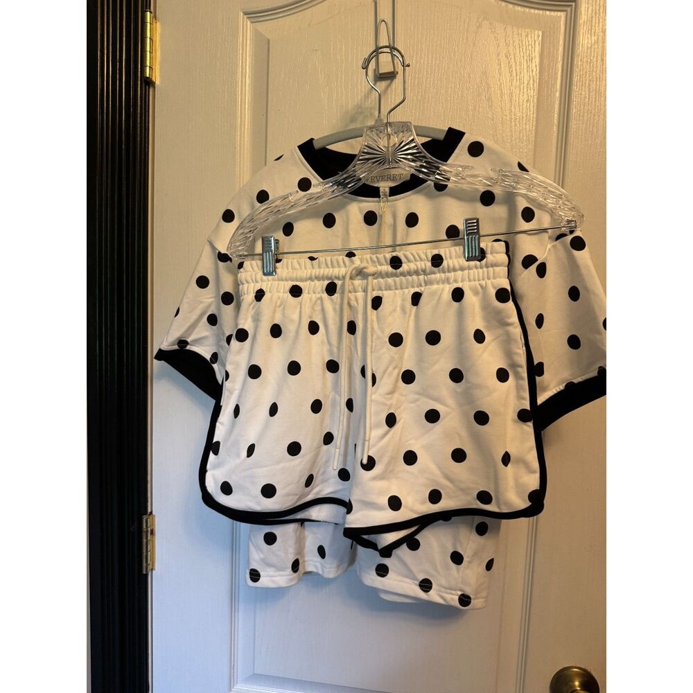Veveret Classic Polka Dot Lounge Set 2-Piece - White & Black / Size S (NWT)